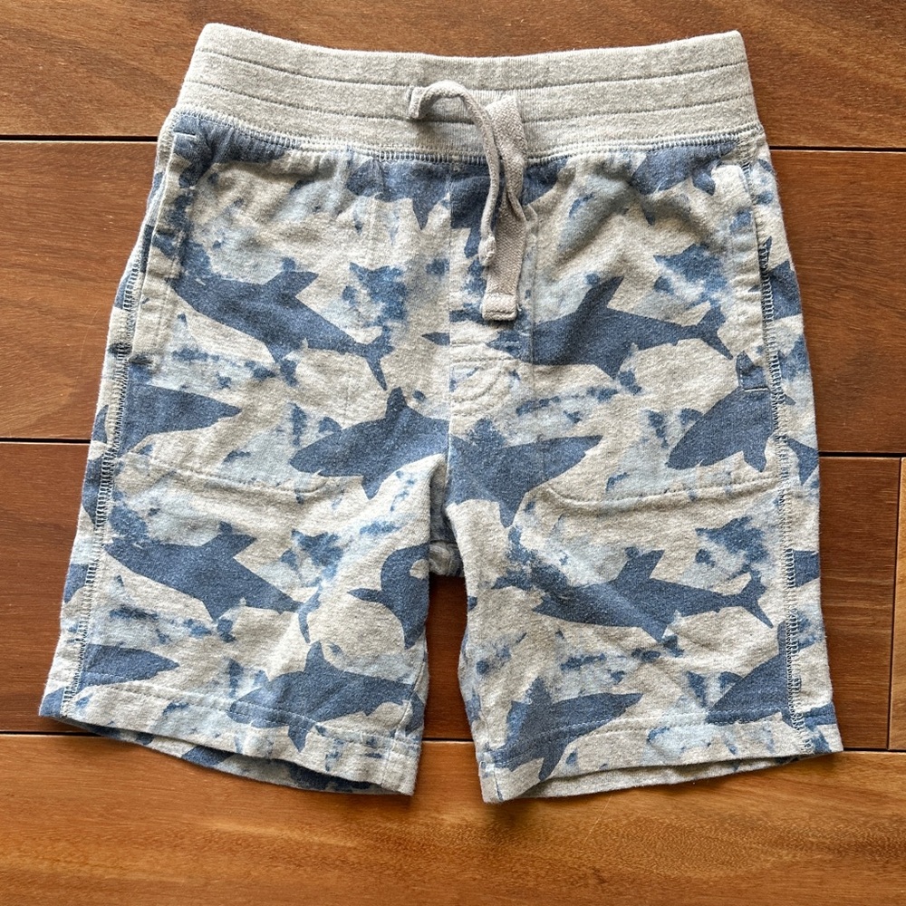 GAP Gray & Blue Shark Print Pull-On Shorts 3T